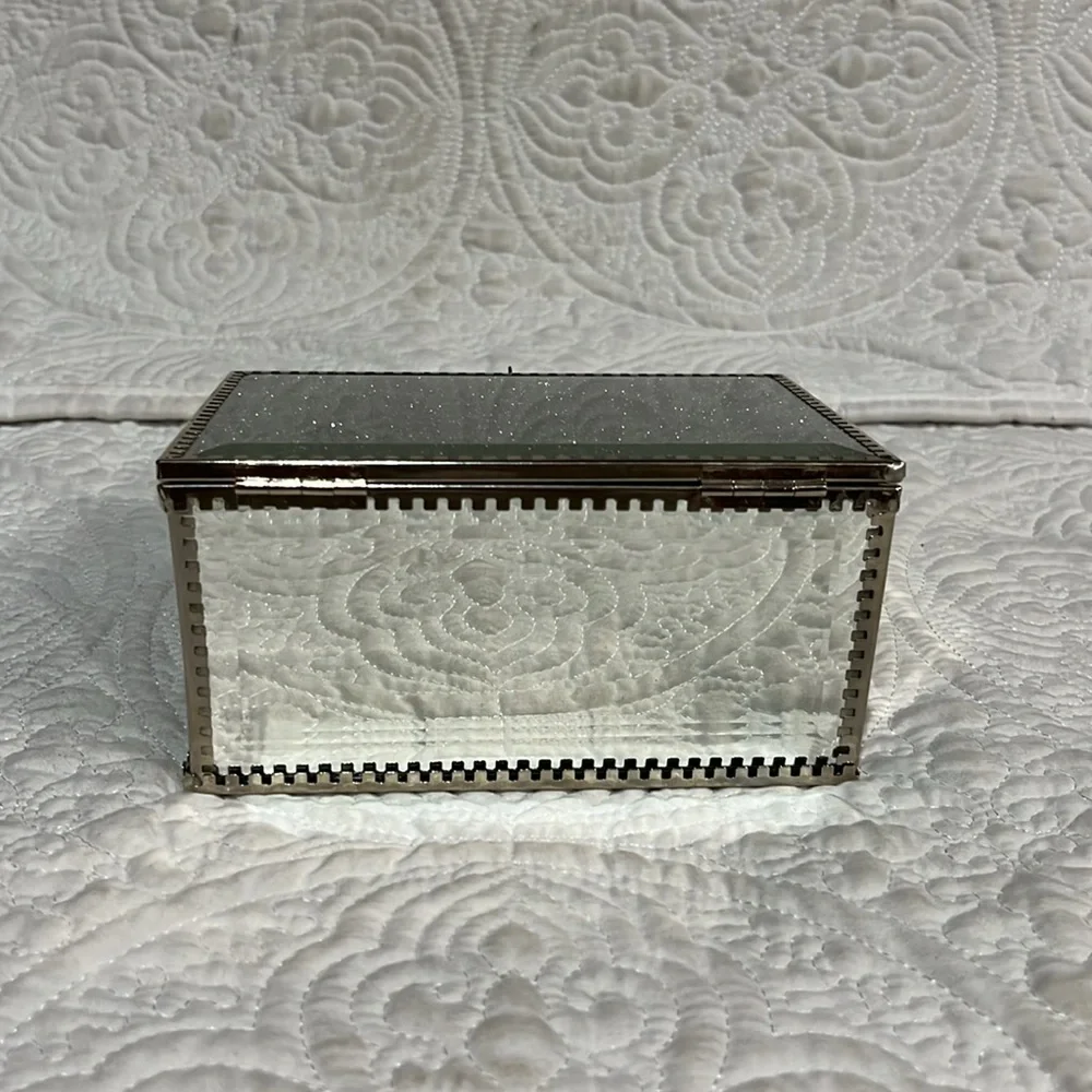 Cynthia Rowley jewelry boxes‎
